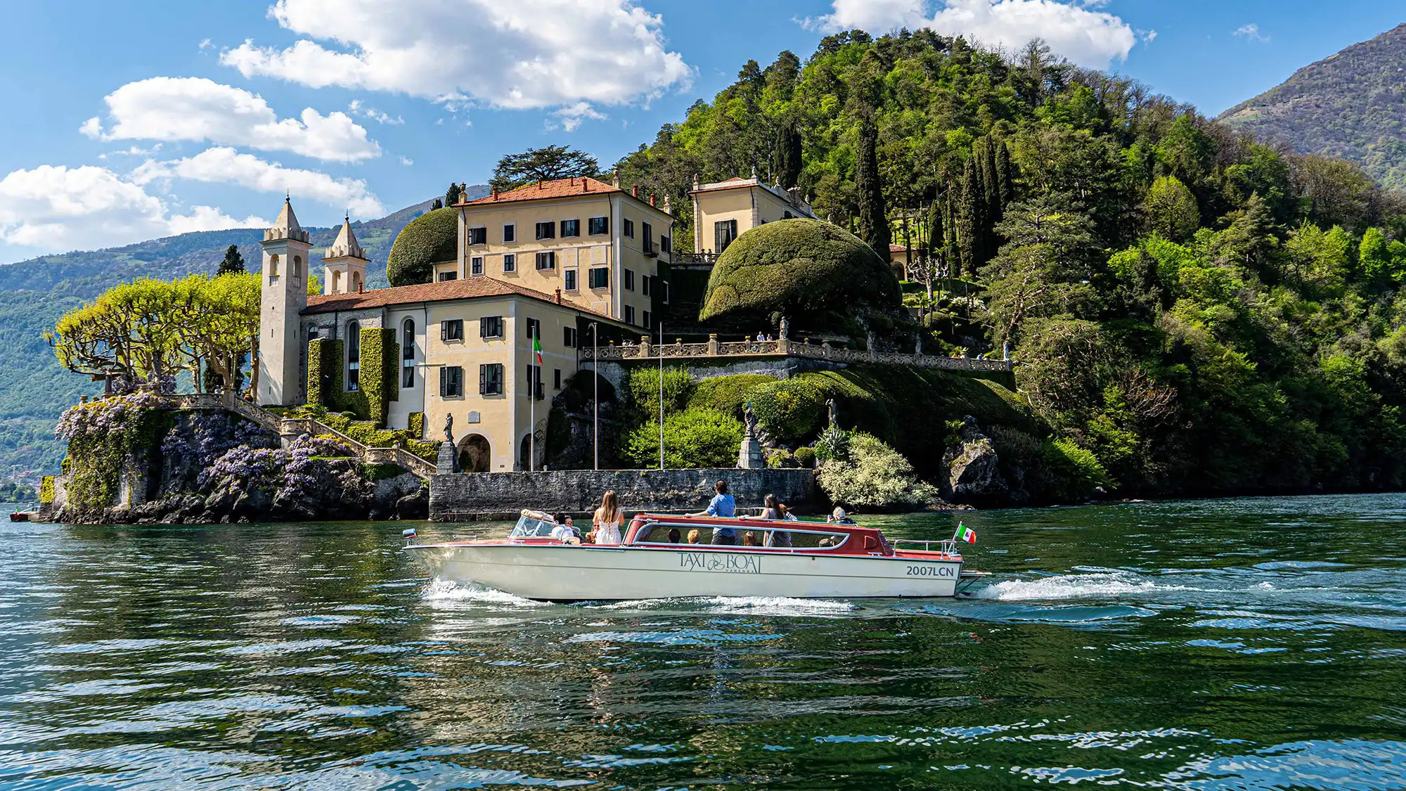 Villa del Balbianello wedding venue overlooking Lake Como