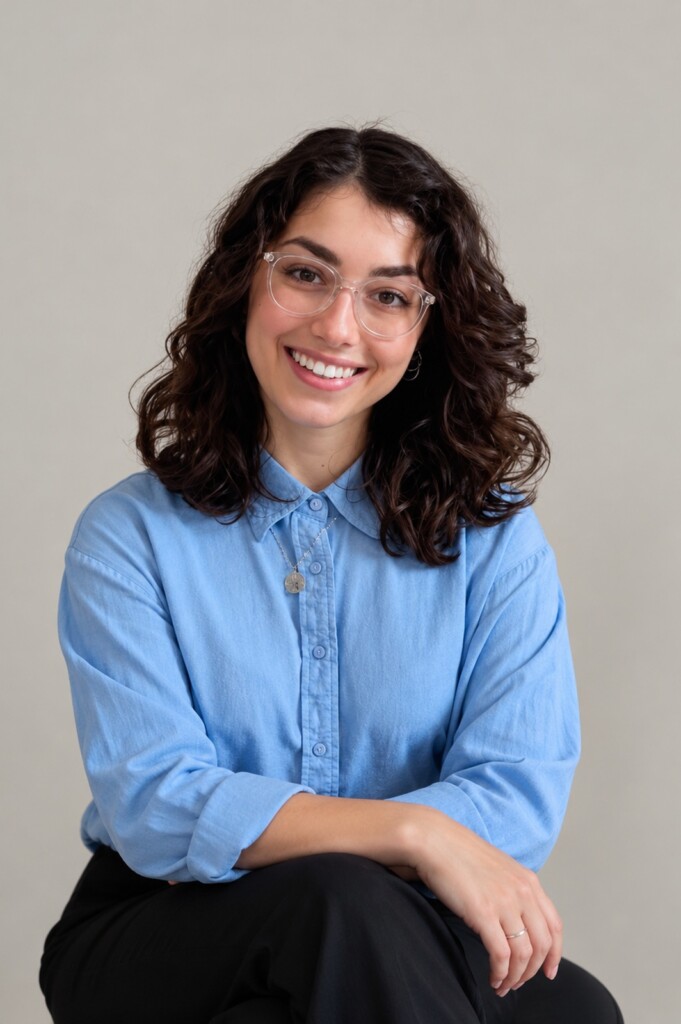 Cristina Communication and Design Specialist at VIARISIO Cristina Communication and Design Specialist at VIARISIO